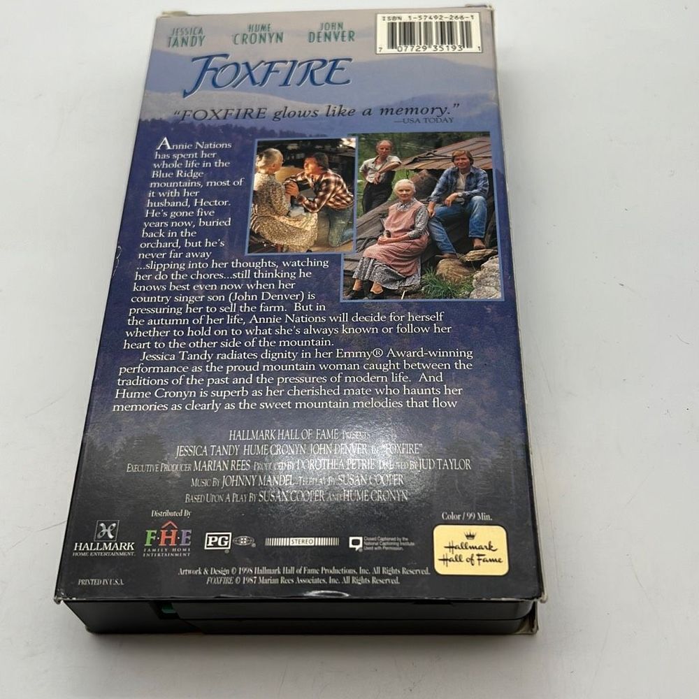 Foxfire VHS Hallmark‎ - Picture 2 of 3